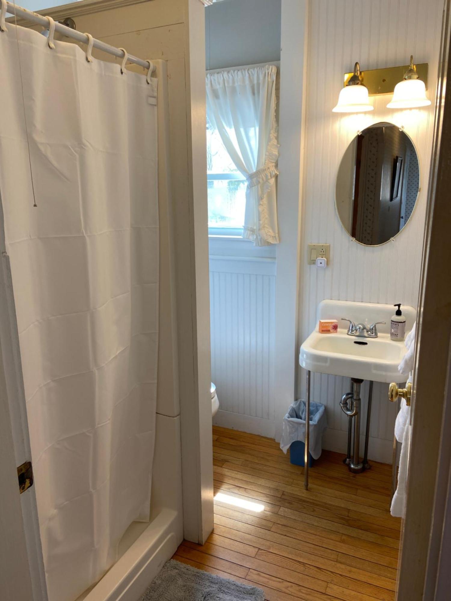 Spinneys Guesthouse & Beach Cottages Phippsburg Екстериор снимка