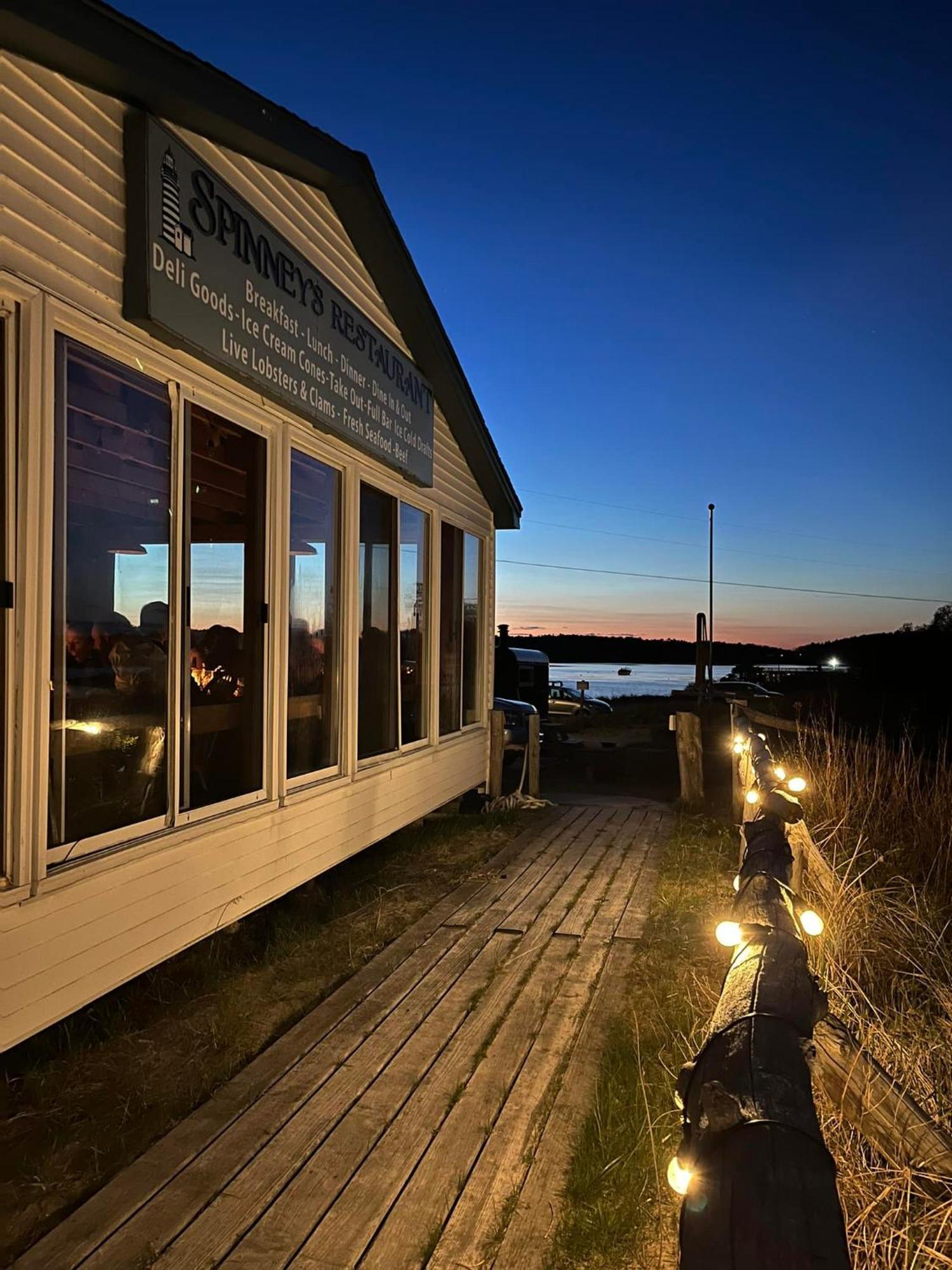 Spinneys Guesthouse & Beach Cottages Phippsburg Екстериор снимка