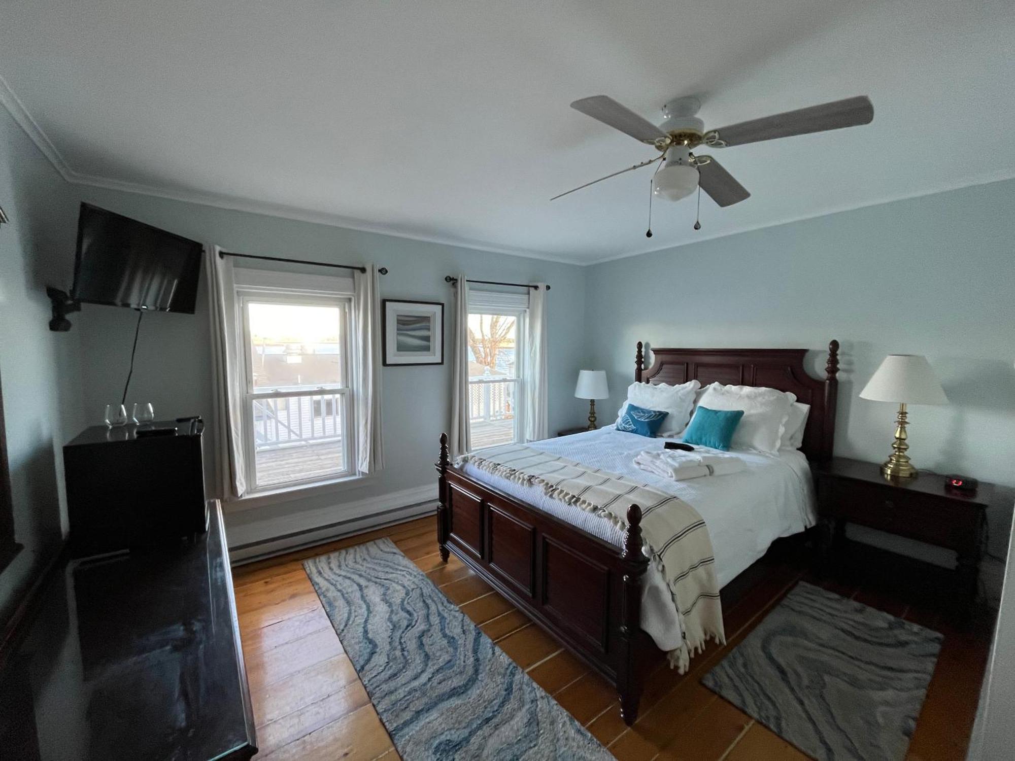 Spinneys Guesthouse & Beach Cottages Phippsburg Екстериор снимка